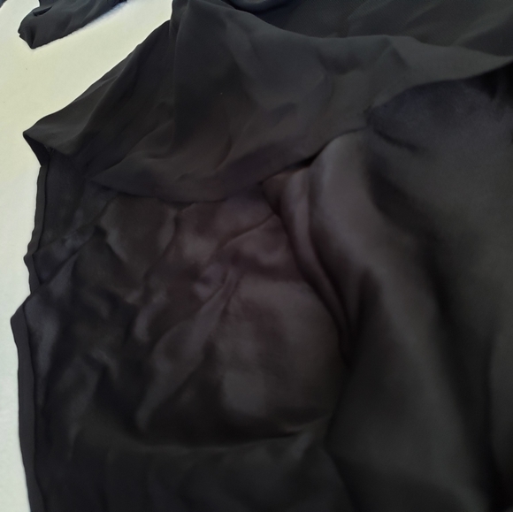 Club Monaco black button lined sleeve detailed blouse XS - Picture 6 of 7